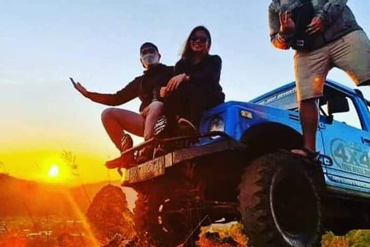 Kintamani Sunrise Jeep Tour and Cafe Experience at Mount Batur photo 4