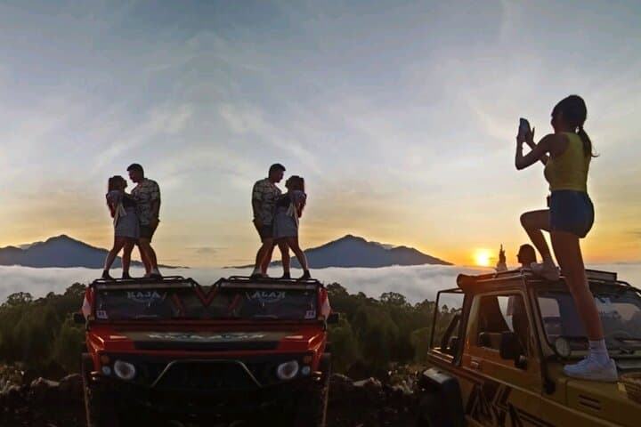 Kintamani Sunrise Jeep Tour & Mount Batur Café Experience