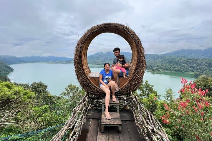 Bali Highlands Day Tour: Banyumala & Gitgit Waterfalls, Ulun Danu Beratan and Jatiluwih