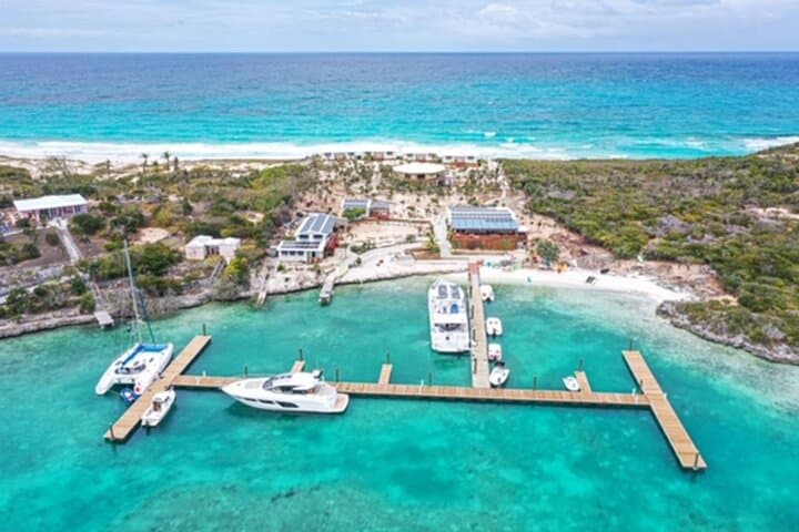 Exuma Day Cruise: Turtle Encounters, Sandbars & Stocking Island Beaches photo 3
