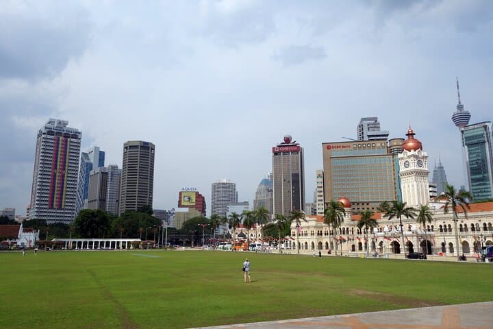 Luxury Kuala Lumpur Private Sightseeing with Personal Bodyguard photo 6