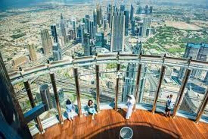 At the Top: Visiting Burj Khalifa's 124th & 125th Observation Deck photo 3