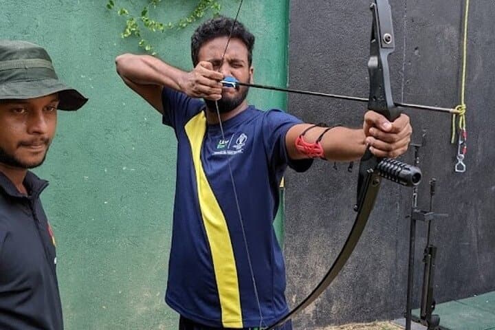 Aim True: Private Archery Experience in Colombo photo 5