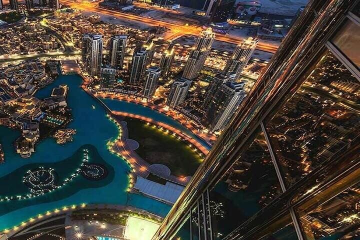 At the Top: Visiting Burj Khalifa's 124th & 125th Observation Deck photo 5