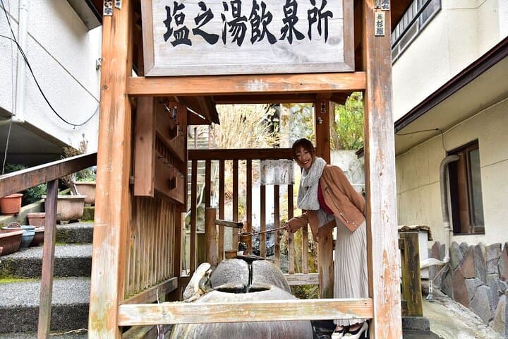 Shima Onsen Walking Tour: Retro Hot Spring Town, Local Sweets & History photo 3