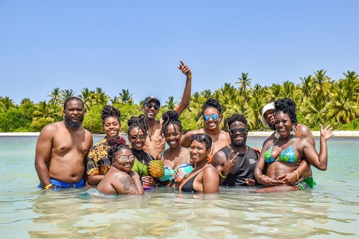 Punta Cana Hip Hop Party Catamaran: Adults-Only 3-Hour Caribbean Cruise photo 6