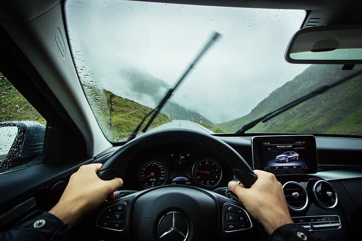 Zurich to Interlaken and Lauterbrunnen Valley: Private Day Tour Guide photo 2