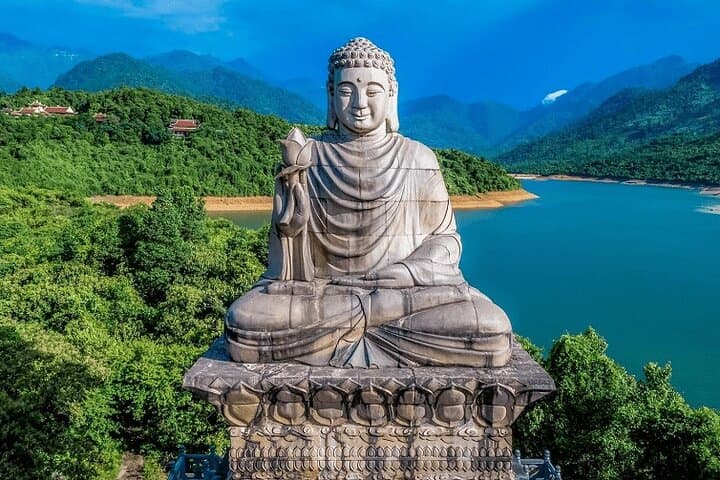 Full-Day Trekking at Bach Ma National Park: Summit, Five Lakes & Do Quyen Waterfall from Hue photo 5