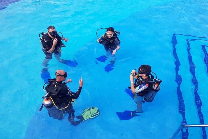 PADI Open Water Diver Course in Cancún — Coconut Divers Certification photo 6
