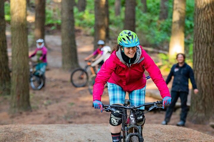 Beginner Downhill Mountain Biking Lesson at Christchurch Adventure Park