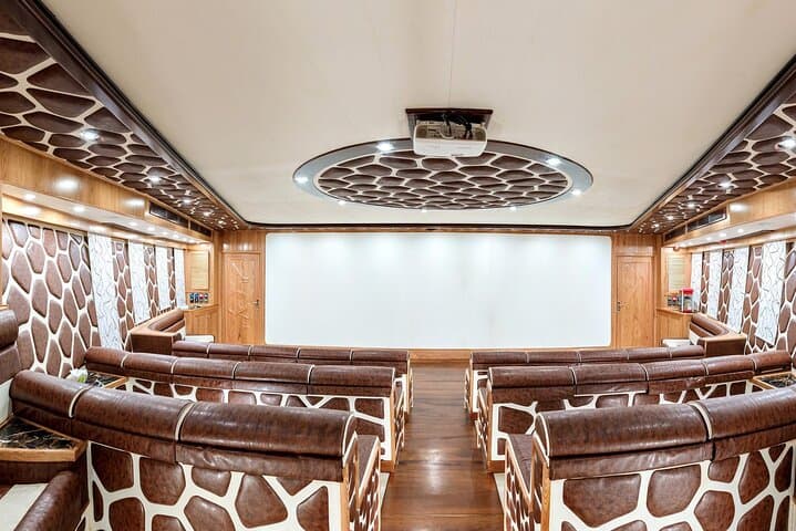 Dubai Lotus Mega Yacht 3-Hour Dinner Sail — Skyline & Palm Views at Night photo 5