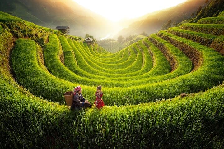 Ha Giang 4-Day Motorbike Loop: Easy-Driving Semi-Auto Tour from Hanoi