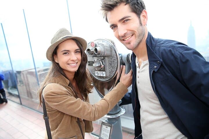 Top of the Rock Private Tour: Skip-the-Line Access & Rockefeller Center Walk
