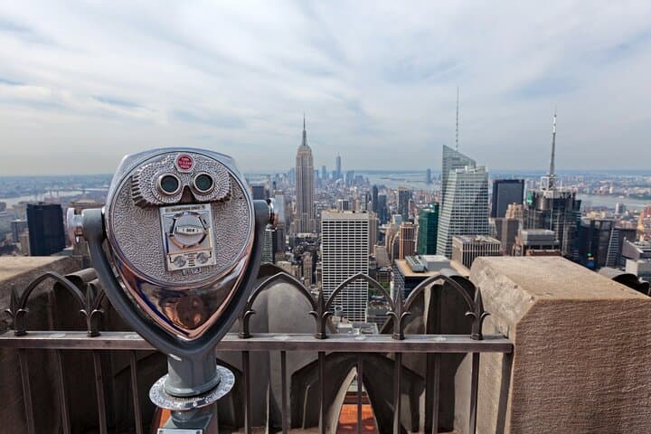 Top of the Rock Private Tour: Skip-the-Line Access & Rockefeller Center Walk photo 2