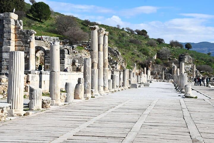 Full-Day Ephesus Archaeology Tour from Kuşadası with Lunch photo 5