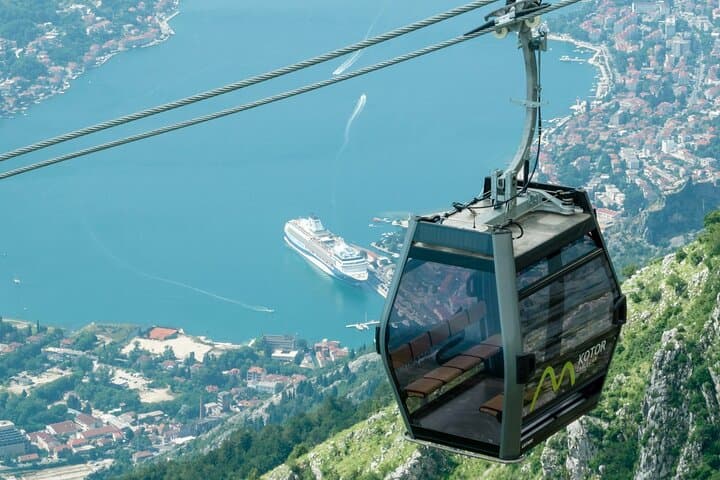 Kotor Cable Car and Old Town Guided Tour: 3-Hour Bay View Experience