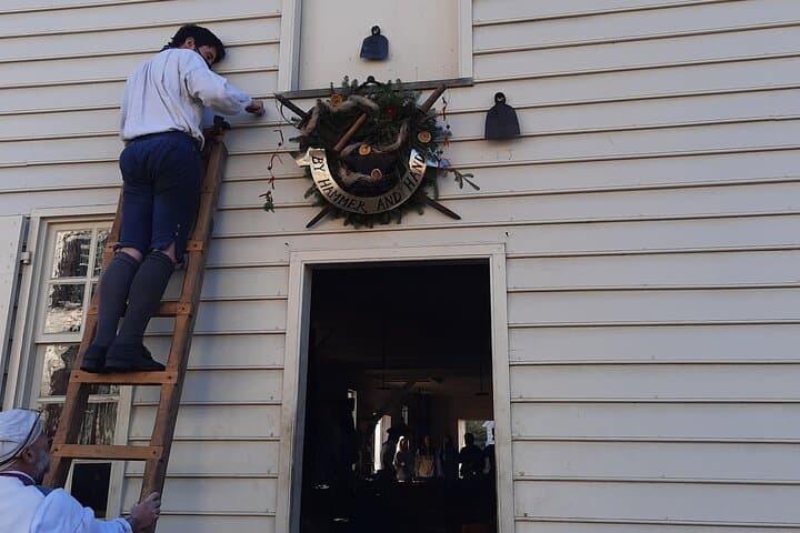Christmastide in Colonial Williamsburg: A 1-Hour Historic Walking Tour photo 5