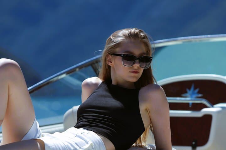 Private Lake Como 2-Hour Luxury Speedboat Tour with Prosecco photo 4