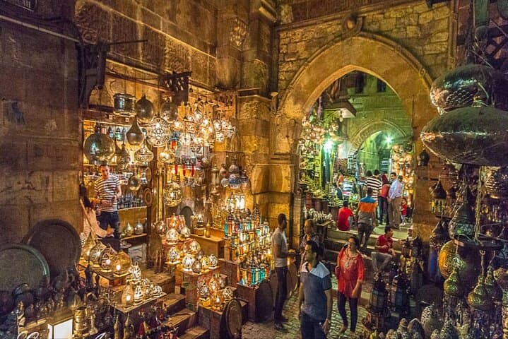 Full-Day Private Tour: Giza Pyramids, Sphinx, Egyptian Museum & Khan el-Khalili photo 6