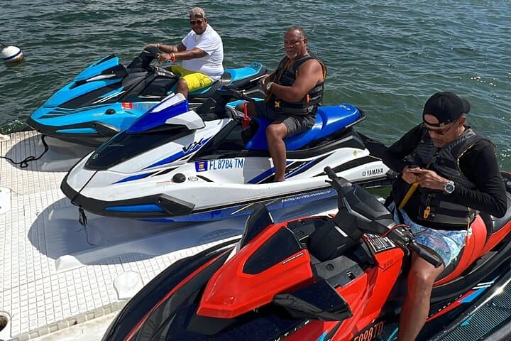 Miami Jet Ski & Party Platform: 3-Hour Biscayne Bay Water Experience photo 5