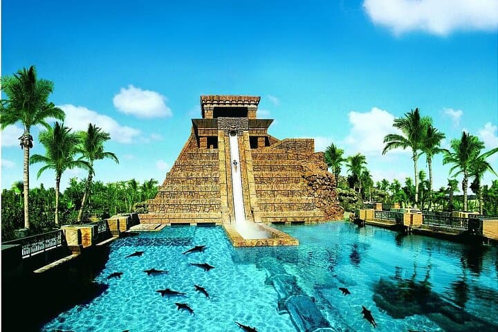 Atlantis Aquaventure Water Park — Dubai's Giant Water Playground & 1km Private Beach