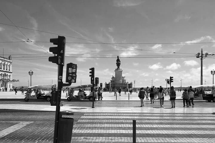Lisbon's Theatrical Path of the Inquisition: Autos-da-Fé Walking Tour photo 3