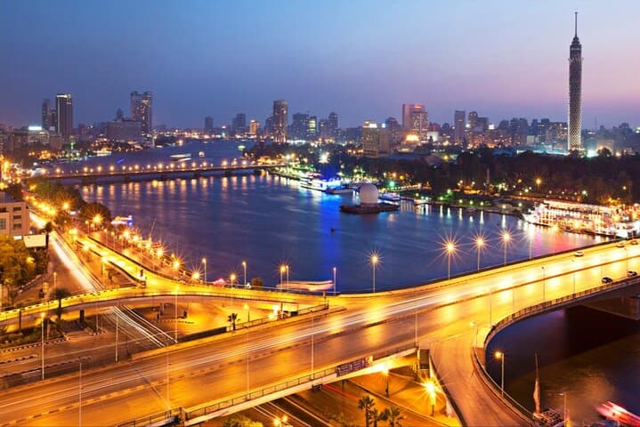 Cairo After Dark: Night City Tour & Cairo Tower Panoramas