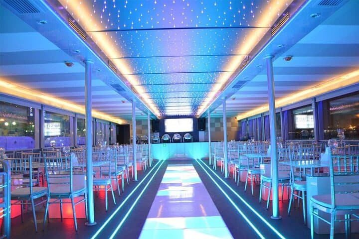 Dubai Marina Luxury Catamaran Dinner Cruise with Private Transfer photo 3