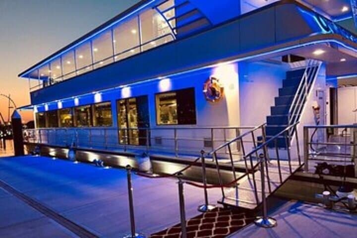 Dubai Marina Luxury Catamaran Dinner Cruise with Private Transfer photo 4