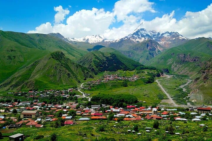 Kazbegi Day Drive: Tbilisi to Gergeti, Ananuri & Aragvi Views photo 3