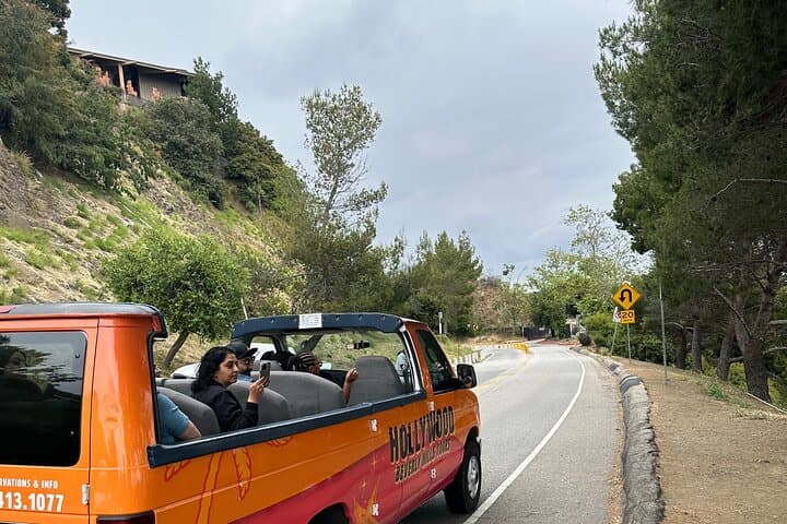 Hollywood and Beverly Hills Bus Tour: Insider Guide to LA's Iconic Sights photo 4