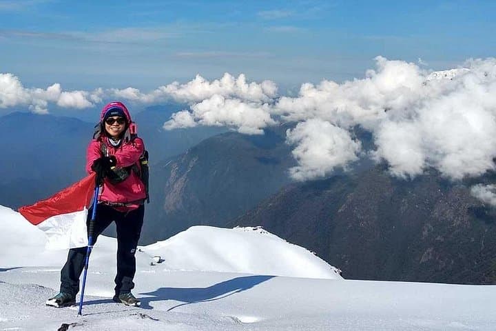 Private Mardi Himal Trek: 5-Day Annapurna Lodge Trek with Female Guide photo 1