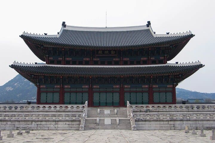 Customize Your Seoul: Full-Day Private Sightseeing Drive photo 6