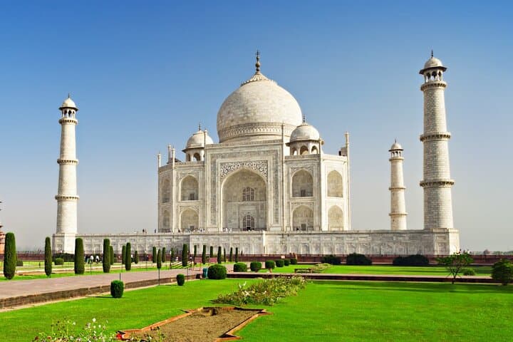 Taj Mahal Day Trip from Delhi by Private Car with Transfers photo 2