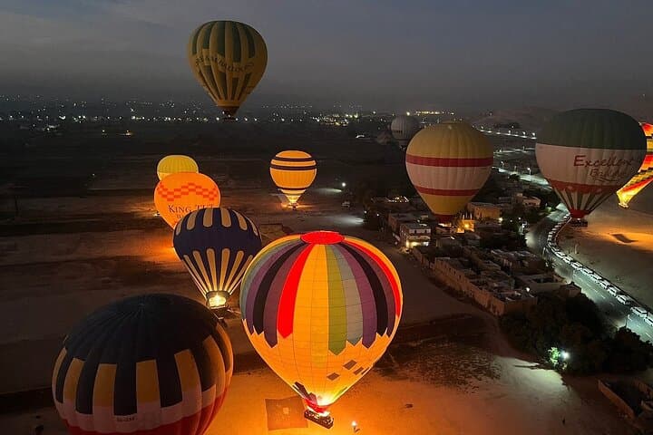 Luxor Sunrise Hot Air Balloon Over Ancient Thebes photo 5