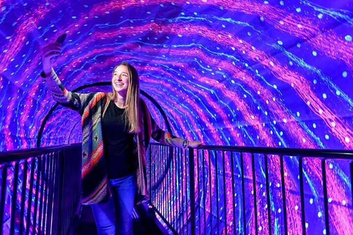 Inside Dubai's Museum of Illusions: Interactive Optical Illusions & Tickets photo 6