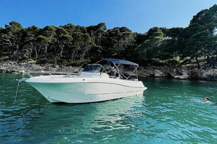 Blue Cave & Elaphiti Islands Half-Day Private Boat Tour from Dubrovnik photo 5