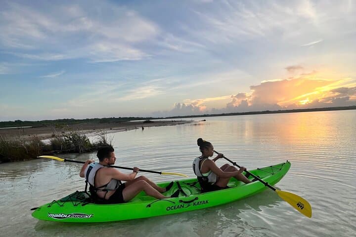 Bacalar Sunrise Kayak Tour: Paddle the Lagoon’s Pirate Channel and Mangroves photo 4