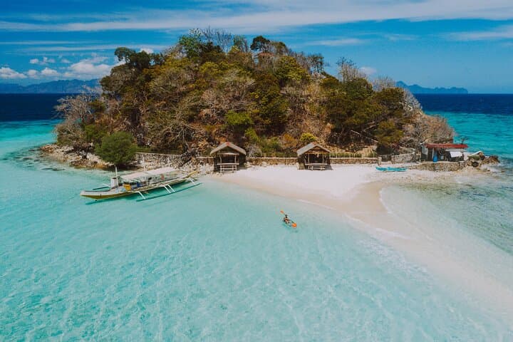 Coron Ditaytayan Island Escapade with Lunch — Full-Day Island Hopping in Palawan photo 3