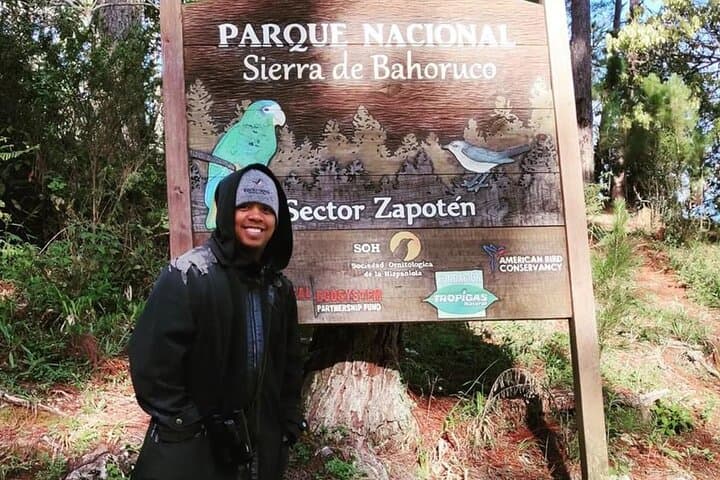 2-Day Bird Watching Tour in the Sierra de Bahoruco — Guided Wildlife & Photography photo 2