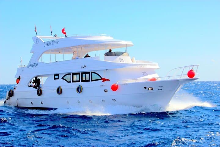 Tiran Island Snorkeling Excursion from Sharm El Sheikh — Coral Reefs & Day-Boat Adventure