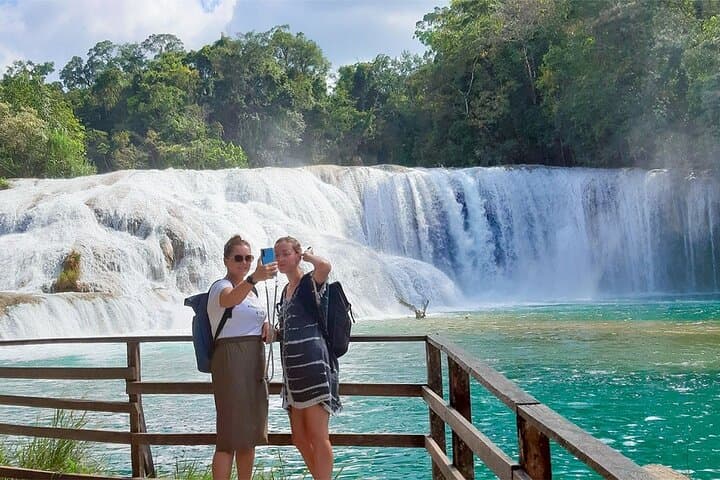 Agua Azul, Misol-Há & Palenque Day Trip from San Cristóbal: Blue Waterfalls and Maya Ruins