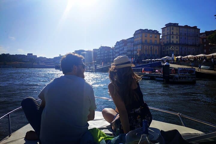 Private Douro Sunset Cruise for Two with Sparkling Wine Tasting in Porto