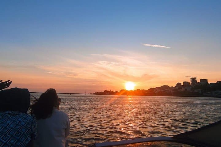 Private Douro River Boat Tour (1h30) — Porto Sunset Option & Ribeira Views photo 4