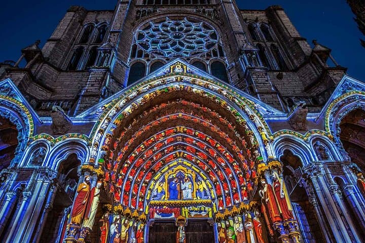 Evening Private Tour to Chartres Cathedral from Paris photo 4