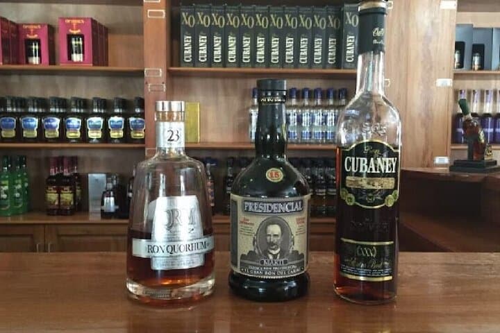 Punta Cana Souvenir Tour: Rum, Cigars, Coffee & Chocolate Tasting photo 4