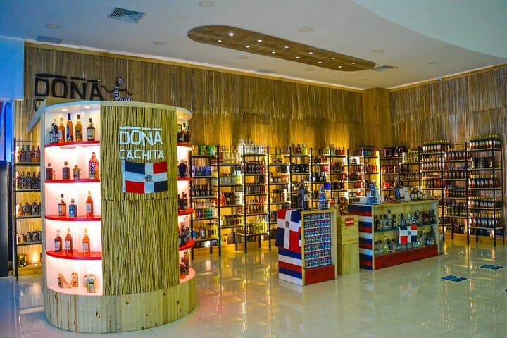 Punta Cana Souvenir Tour: Rum, Cigars, Coffee & Chocolate Tasting photo 6