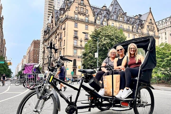Central Park Pedicab Tour from 59th Street — Private Guided Ride