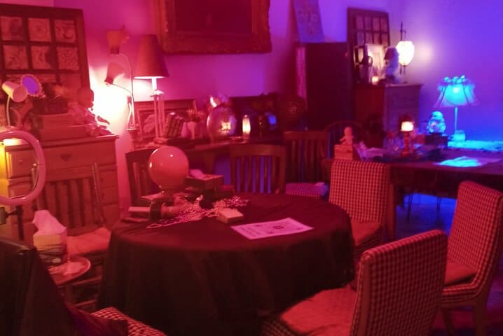 Private Seance at the House on Bourbon Street — New Orleans Psychic Reading & Haunted House Tour photo 4