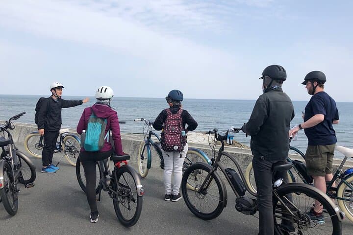 Meiwa Cycling & Sake Brewery Tour near Ise Jingu photo 1